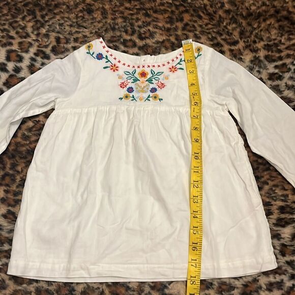Boden Girls White Embroidered Floral Boho Feminine Top Summer Spring - Picture 5 of 8